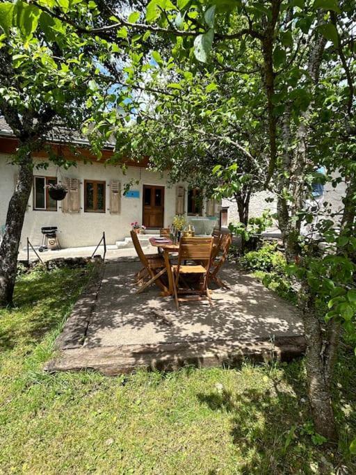 Apartmán La Pomme De Pin Le Biot Exteriér fotografie