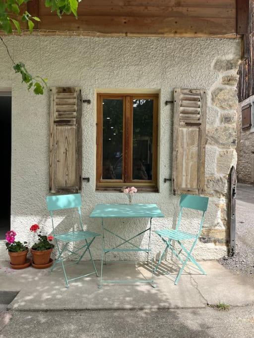 Apartmán La Pomme De Pin Le Biot Exteriér fotografie